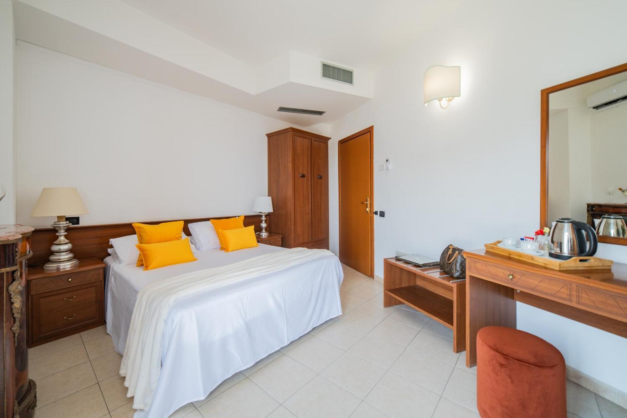 Bed and Breakfast Casa Pertosa Taormina Exterior foto