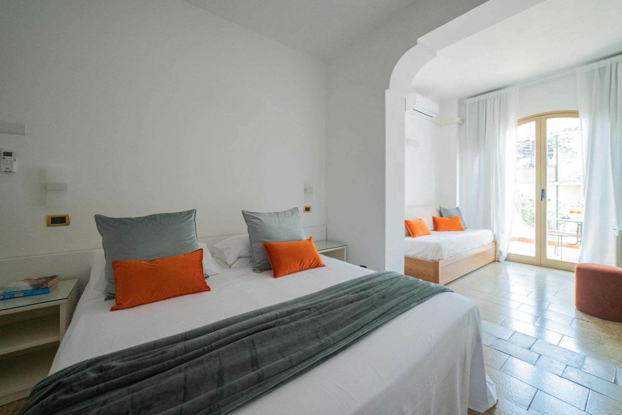 Bed and Breakfast Casa Pertosa Taormina Exterior foto